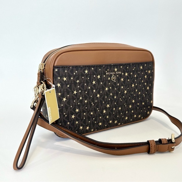 New Michael Kors Jet Set Charm Large East West Star Signature Camera Crossbody - Picture 1 of 12